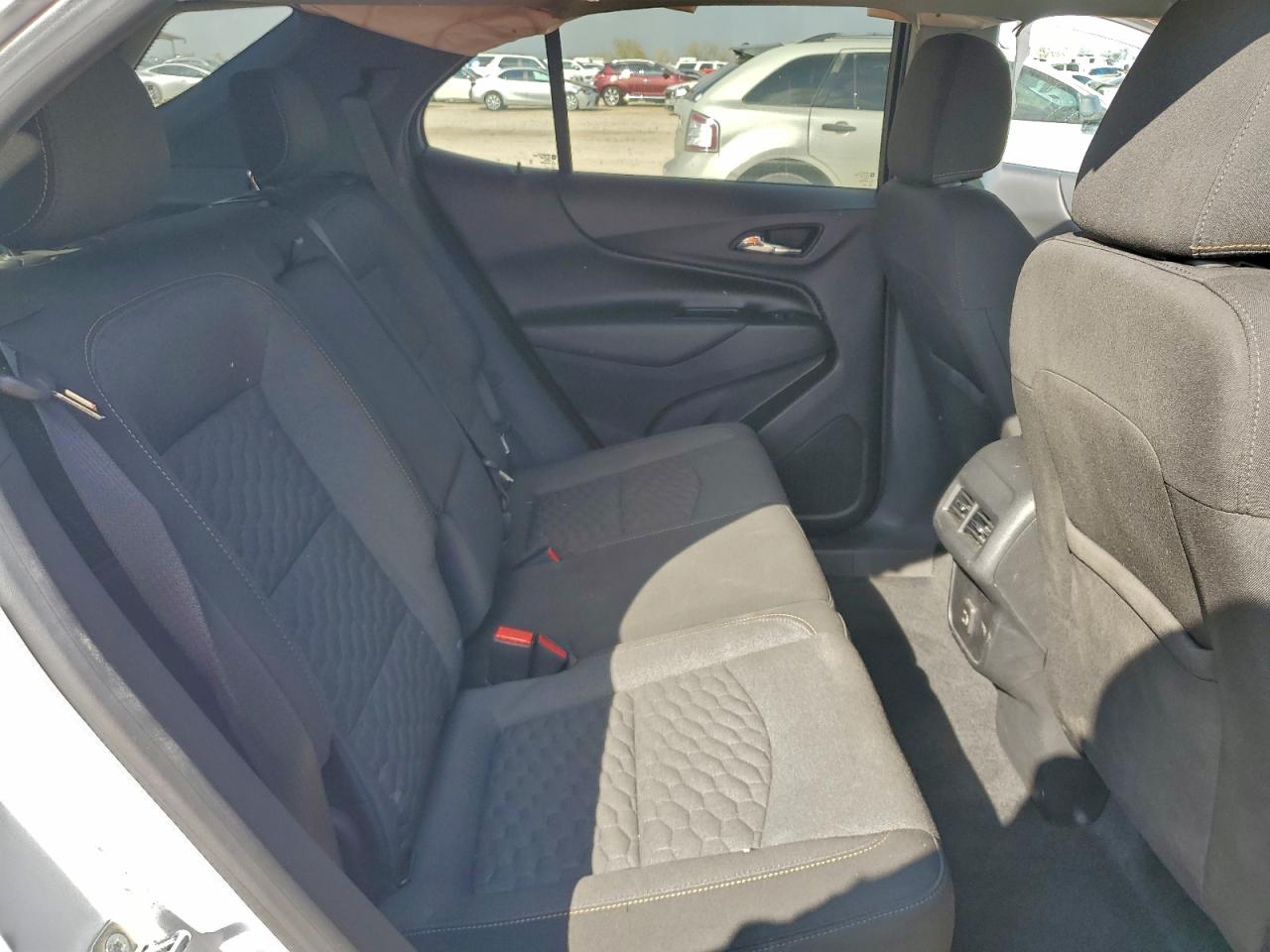 2020 CHEVROLET EQUINOX LT photo 10