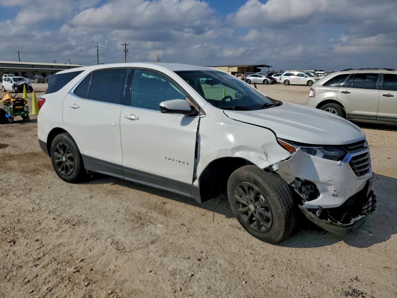 2020 CHEVROLET EQUINOX LT photo 4