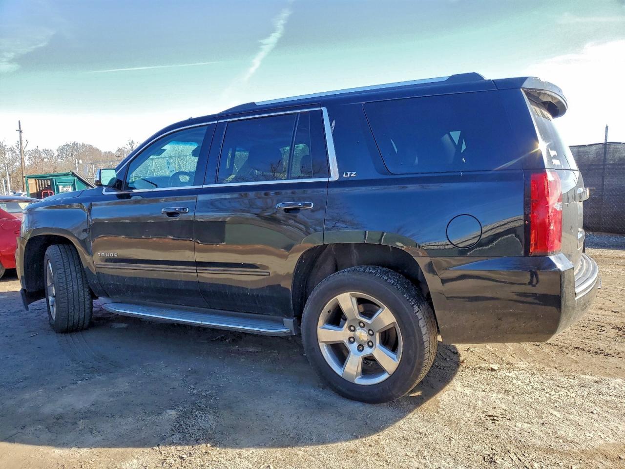 2015 CHEVROLET TAHOE K1500 LTZ photo 2