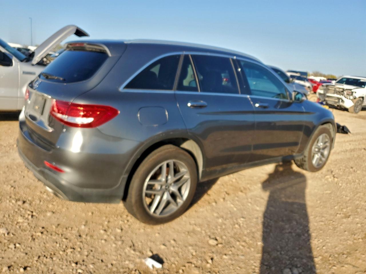 2017 MERCEDES-BENZ GLC 300 photo 5