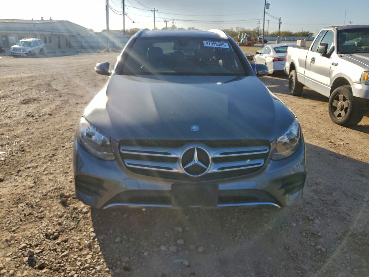 2017 MERCEDES-BENZ GLC 300 photo 9