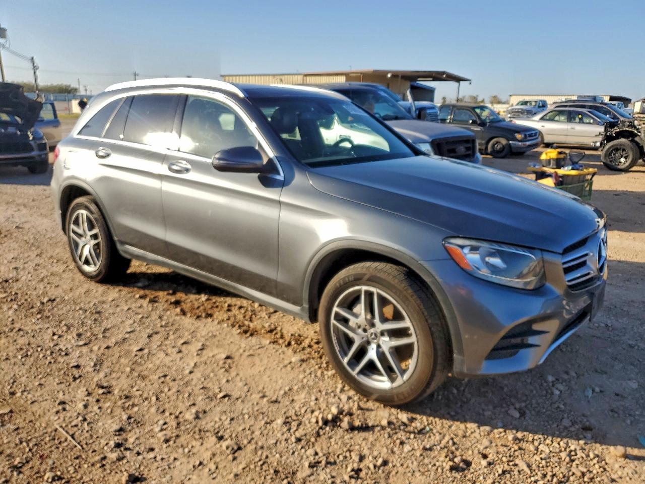 2017 MERCEDES-BENZ GLC 300 photo 7