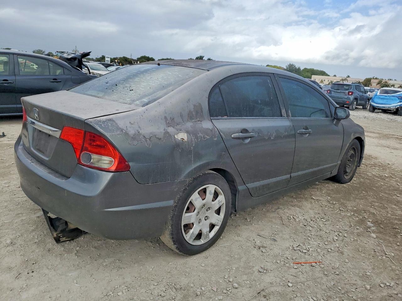 2010 HONDA CIVIC LX photo 3