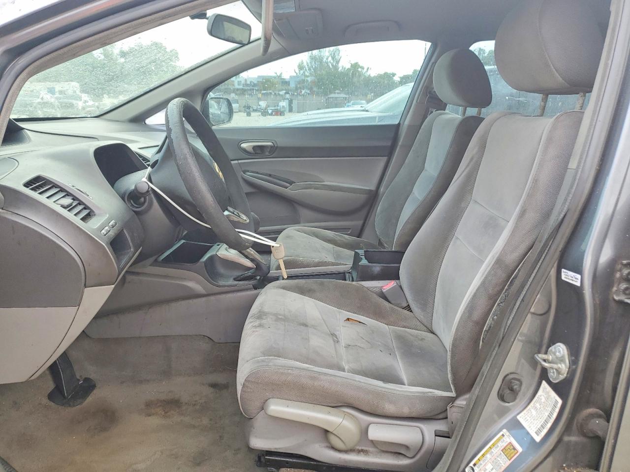 2010 HONDA CIVIC LX photo 7