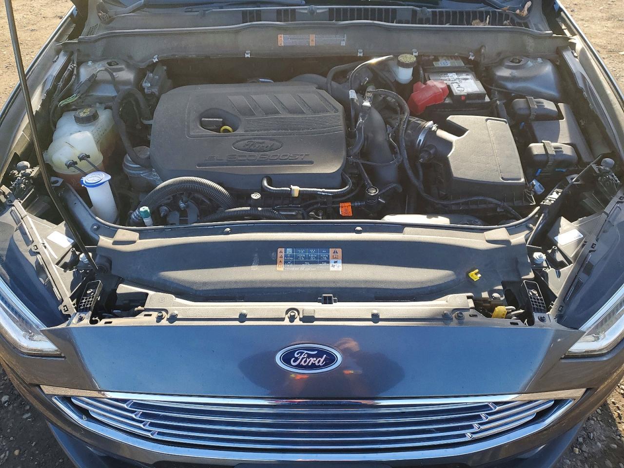 2017 FORD FUSION SE photo 11