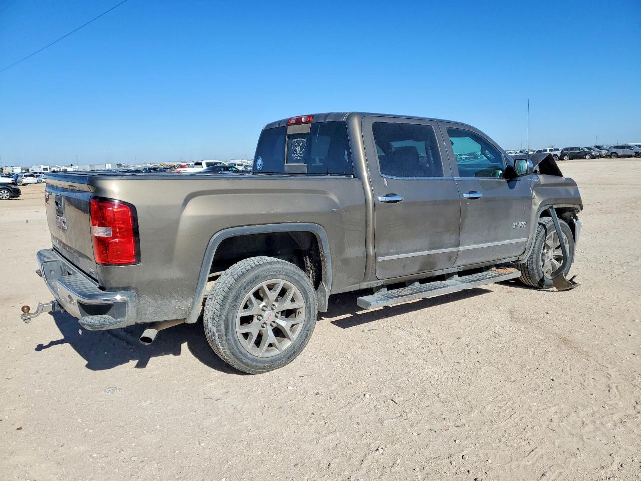 2015 GMC SIERRA K1500 SLT photo 3