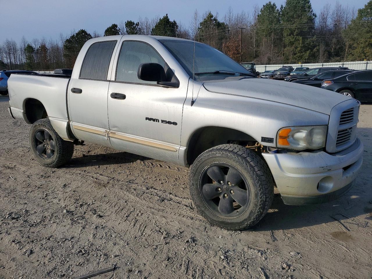 2004 DODGE RAM 1500 ST photo 10
