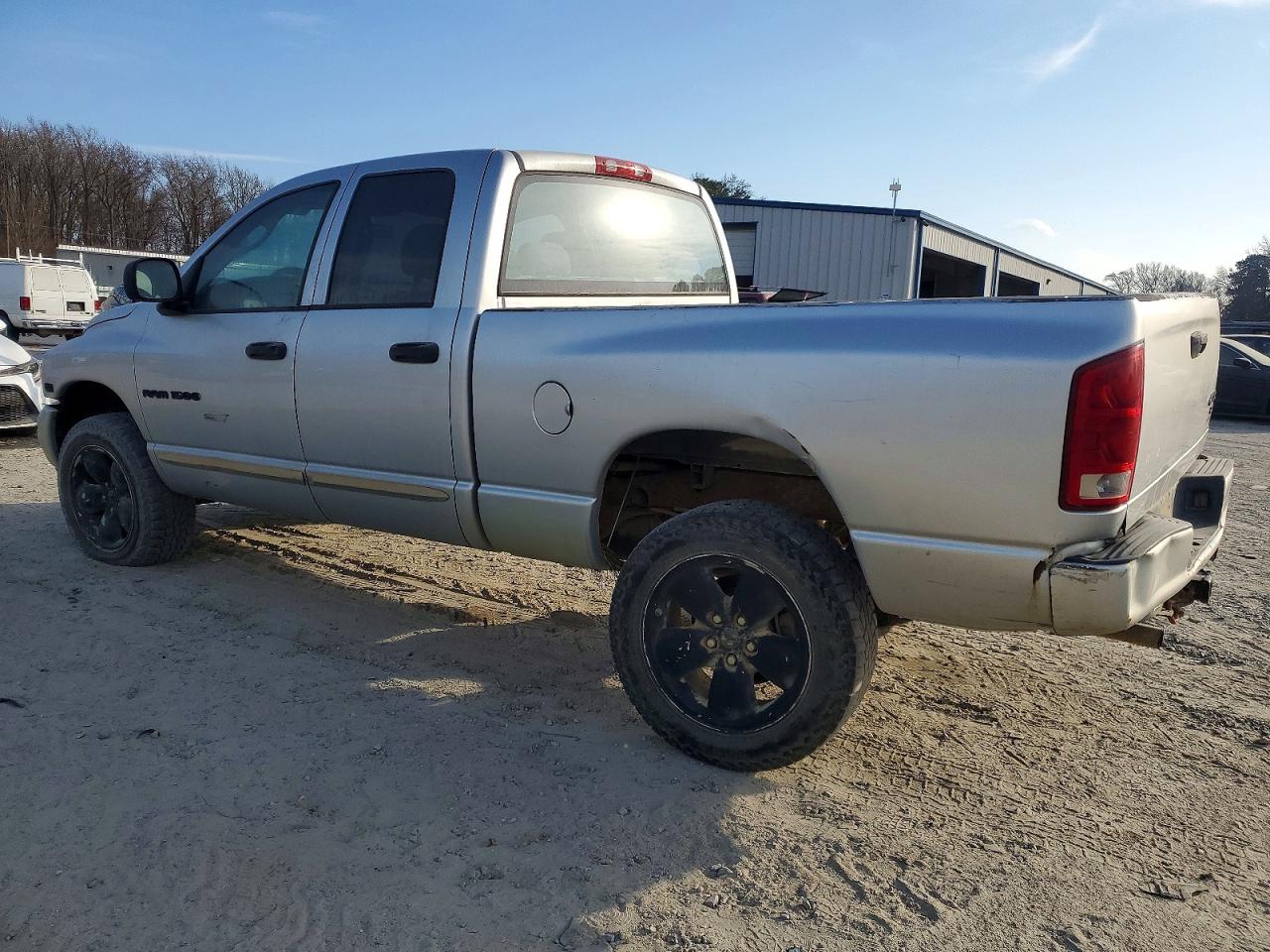 2004 DODGE RAM 1500 ST photo 4