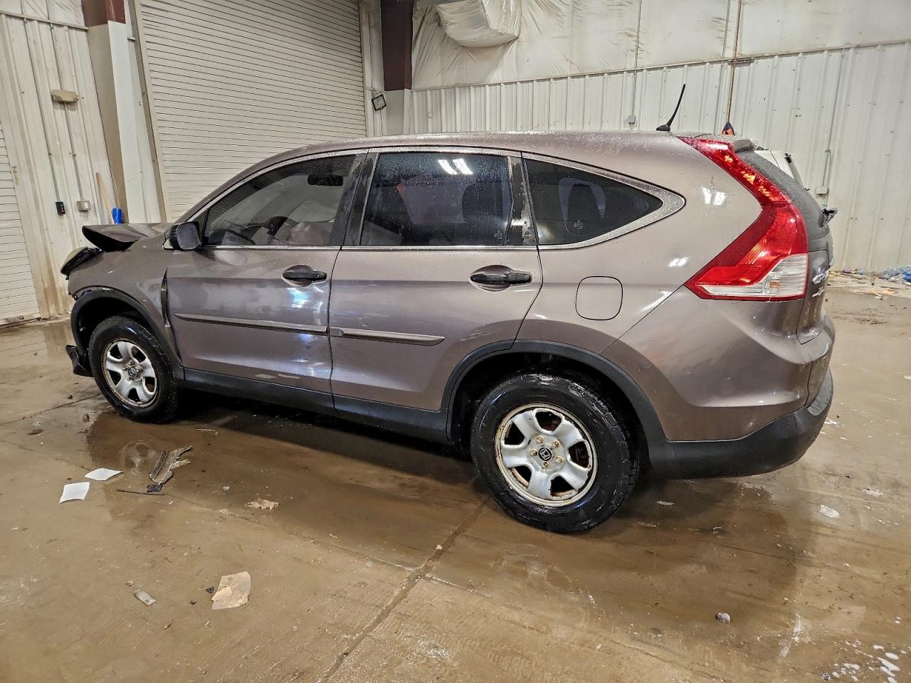 2013 HONDA CR-V LX photo 2