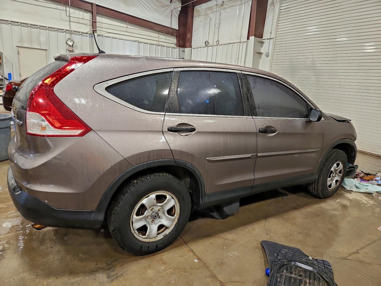 2013 HONDA CR-V LX photo 3