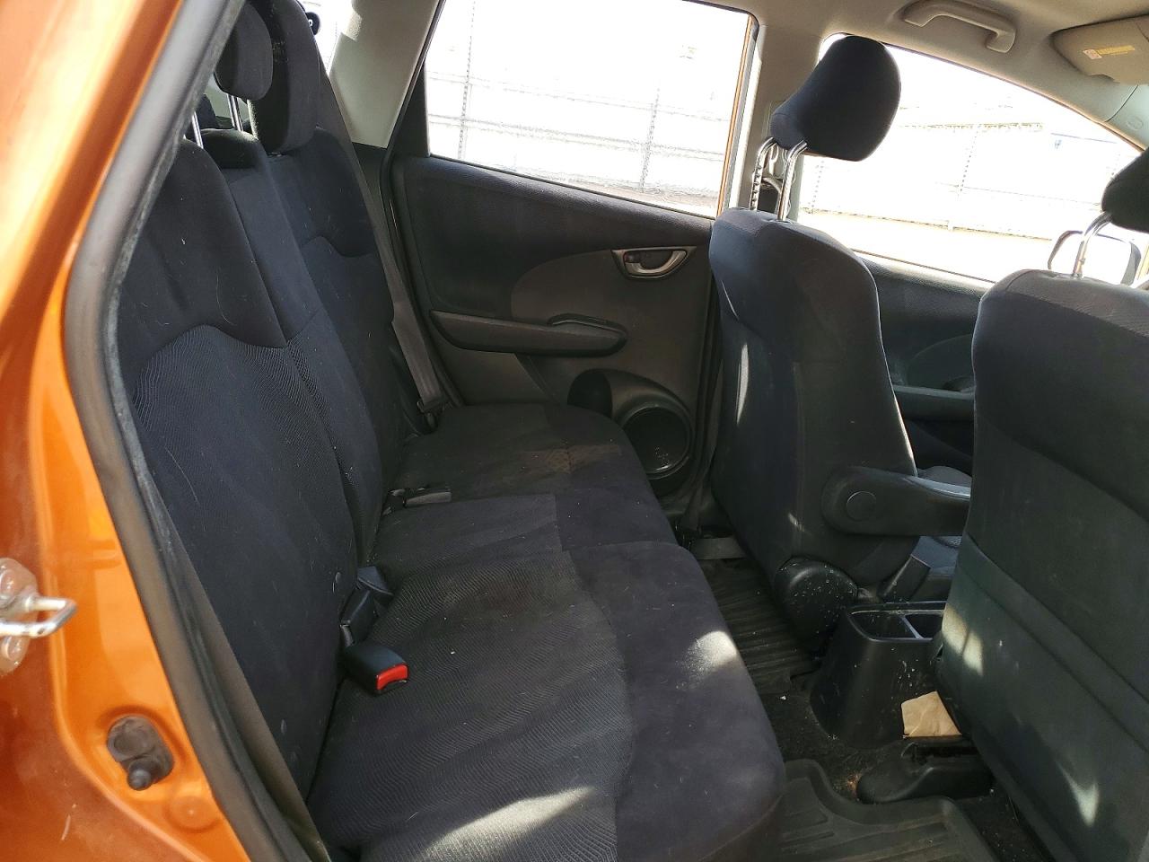 2011 HONDA FIT SPORT photo 10
