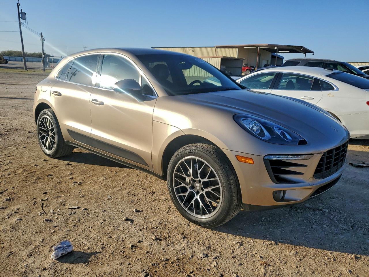 2015 PORSCHE MACAN S photo 4