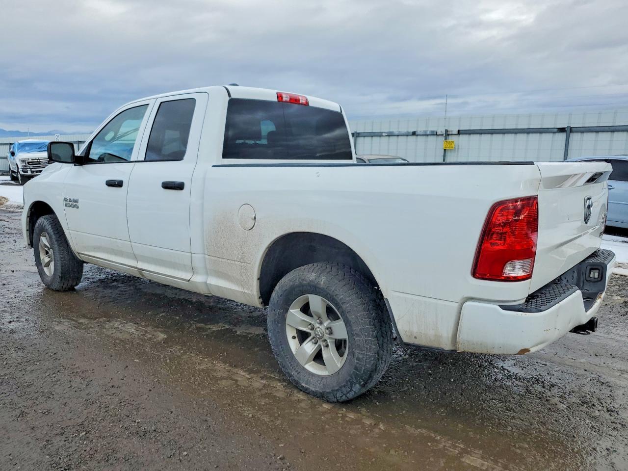 2018 RAM 1500 ST photo 2