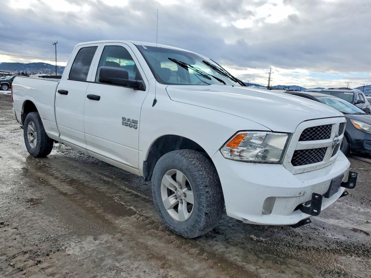 2018 RAM 1500 ST photo 4
