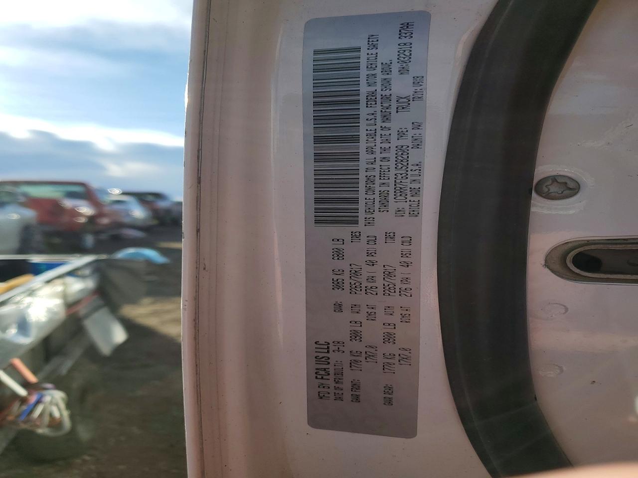 2018 RAM 1500 ST photo 12