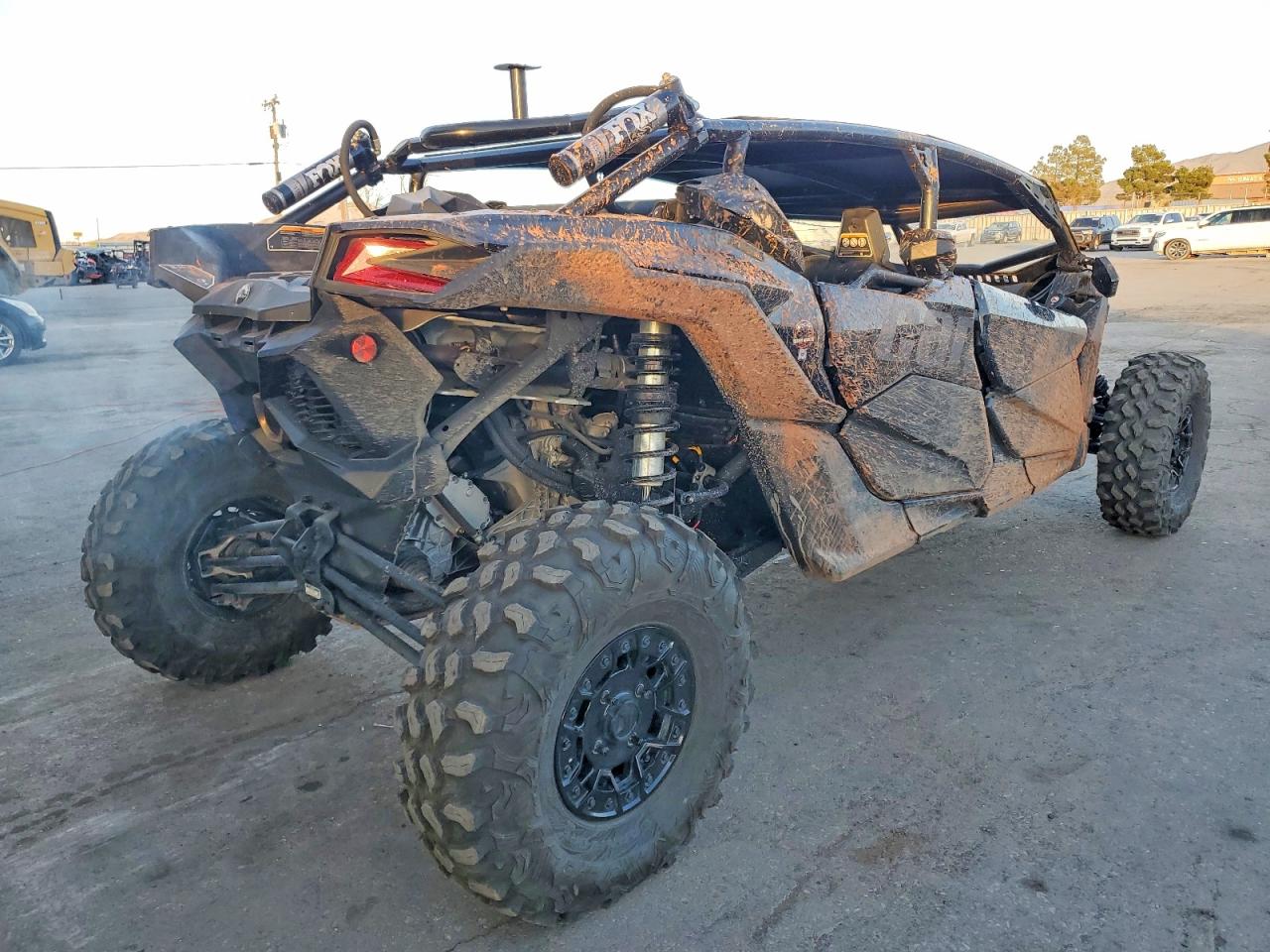 2024 CAN-AM MAVERICK X3 UTILITY VEHICLE photo 4