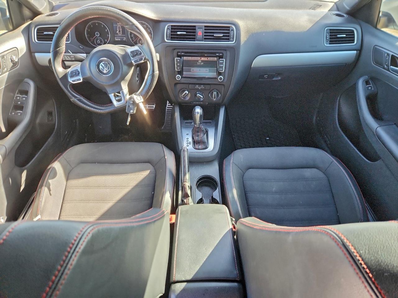 2014 VOLKSWAGEN JETTA GLI photo 8