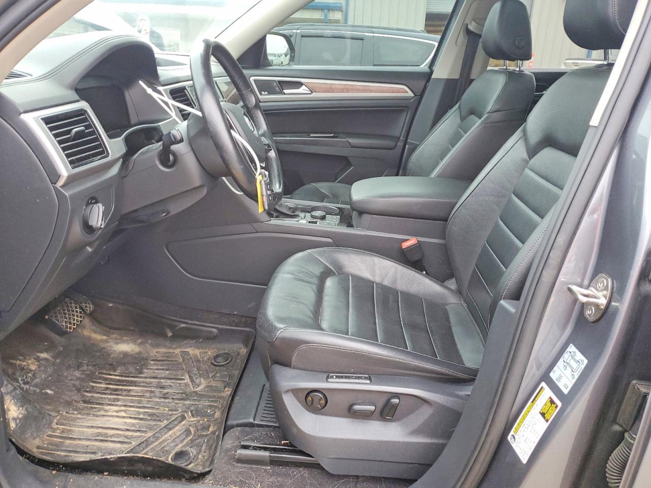 2018 VOLKSWAGEN ATLAS SEL PREMIUM photo 7
