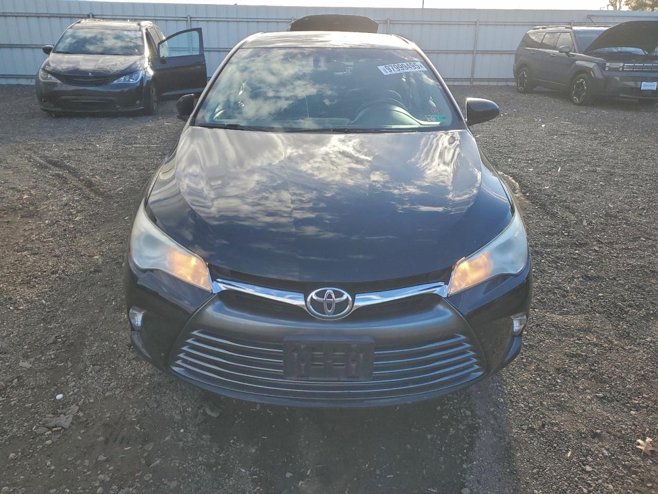2016 TOYOTA CAMRY LE photo 5