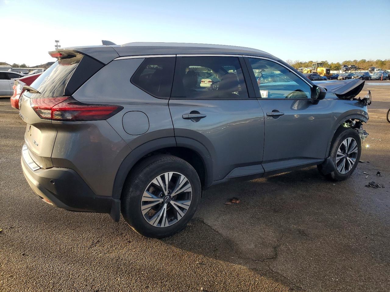 2023 NISSAN ROGUE SV photo 3