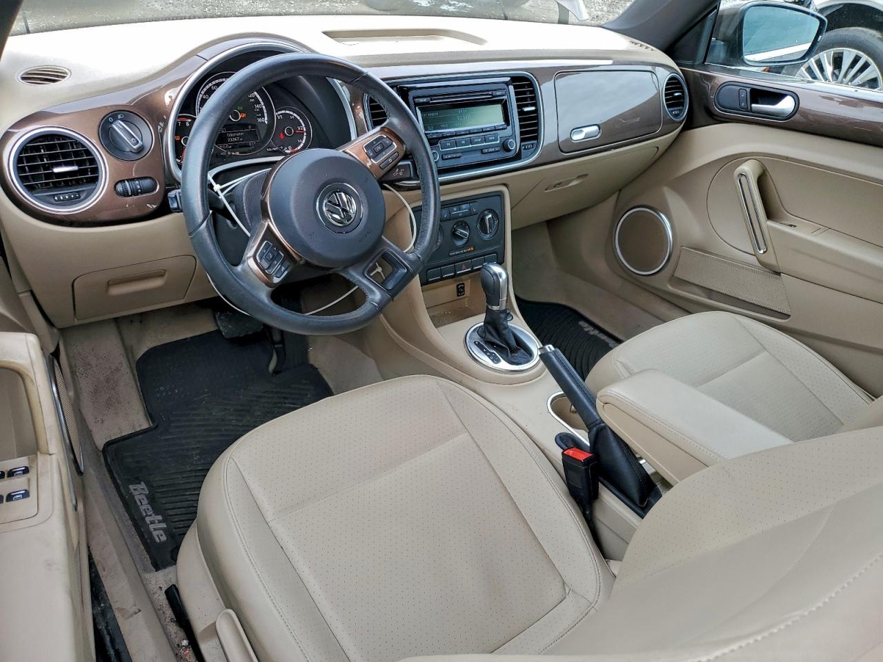 2015 VOLKSWAGEN BEETLE 1.8T photo 8