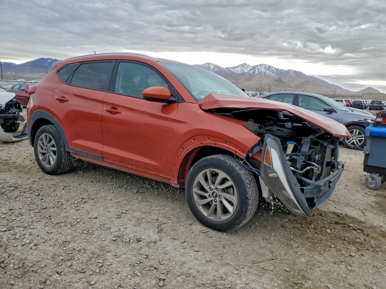 2017 HYUNDAI TUCSON photo 4