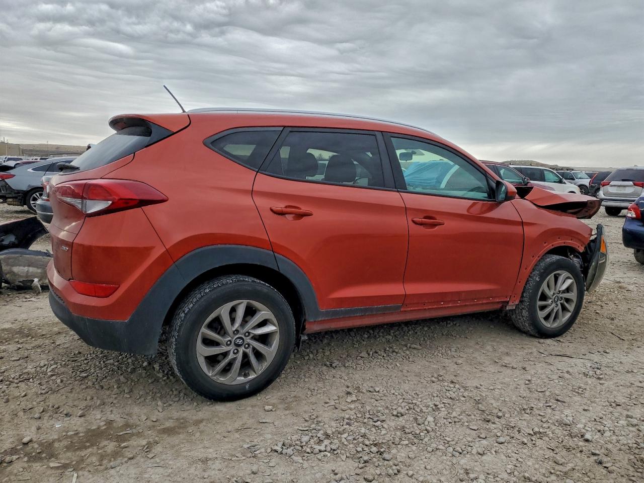 2017 HYUNDAI TUCSON photo 3