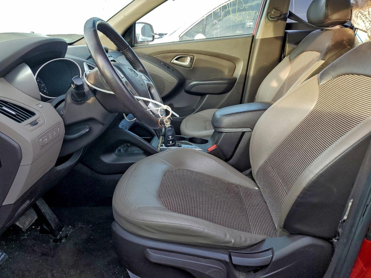 2013 HYUNDAI TUCSON GLS photo 7
