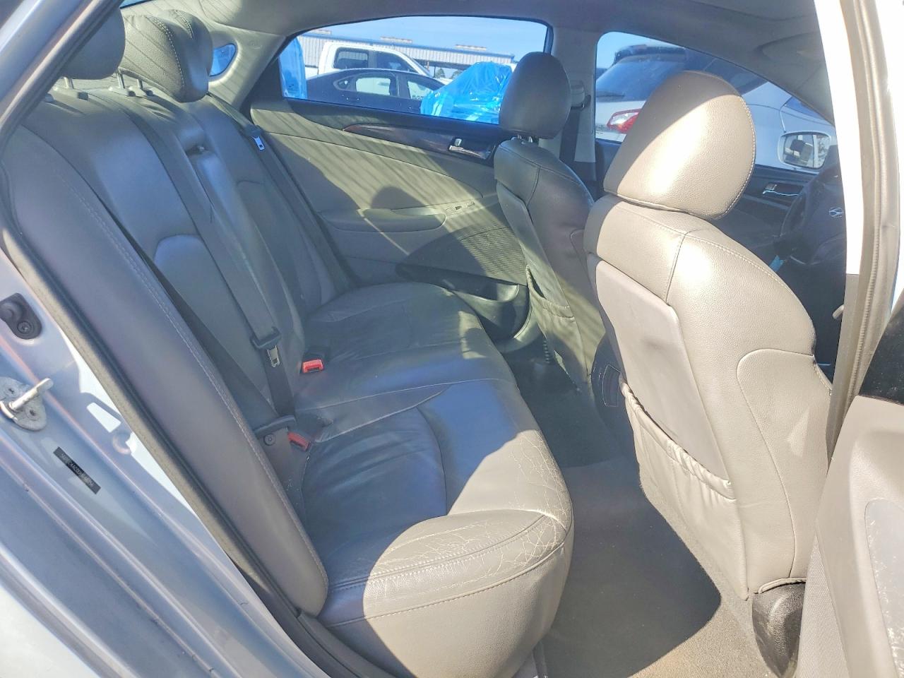2013 HYUNDAI SONATA photo 10