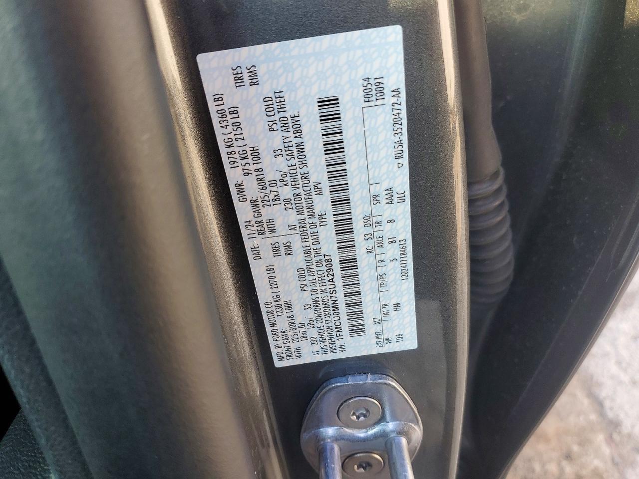 2025 FORD ESCAPE ST LINE photo 25