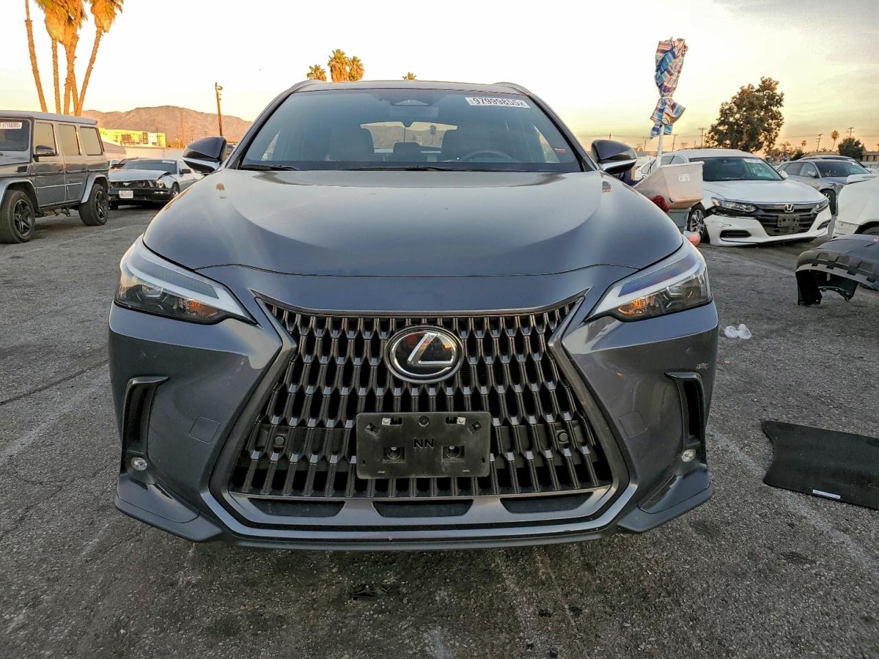 2024 LEXUS NX 350H BASE photo 5