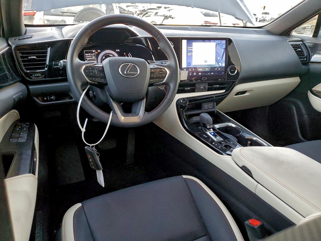 2024 LEXUS NX 350H BASE photo 8