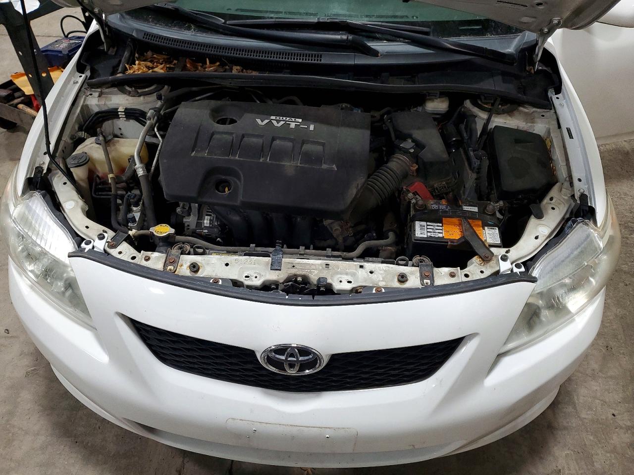 2010 TOYOTA COROLLA BASE photo 11