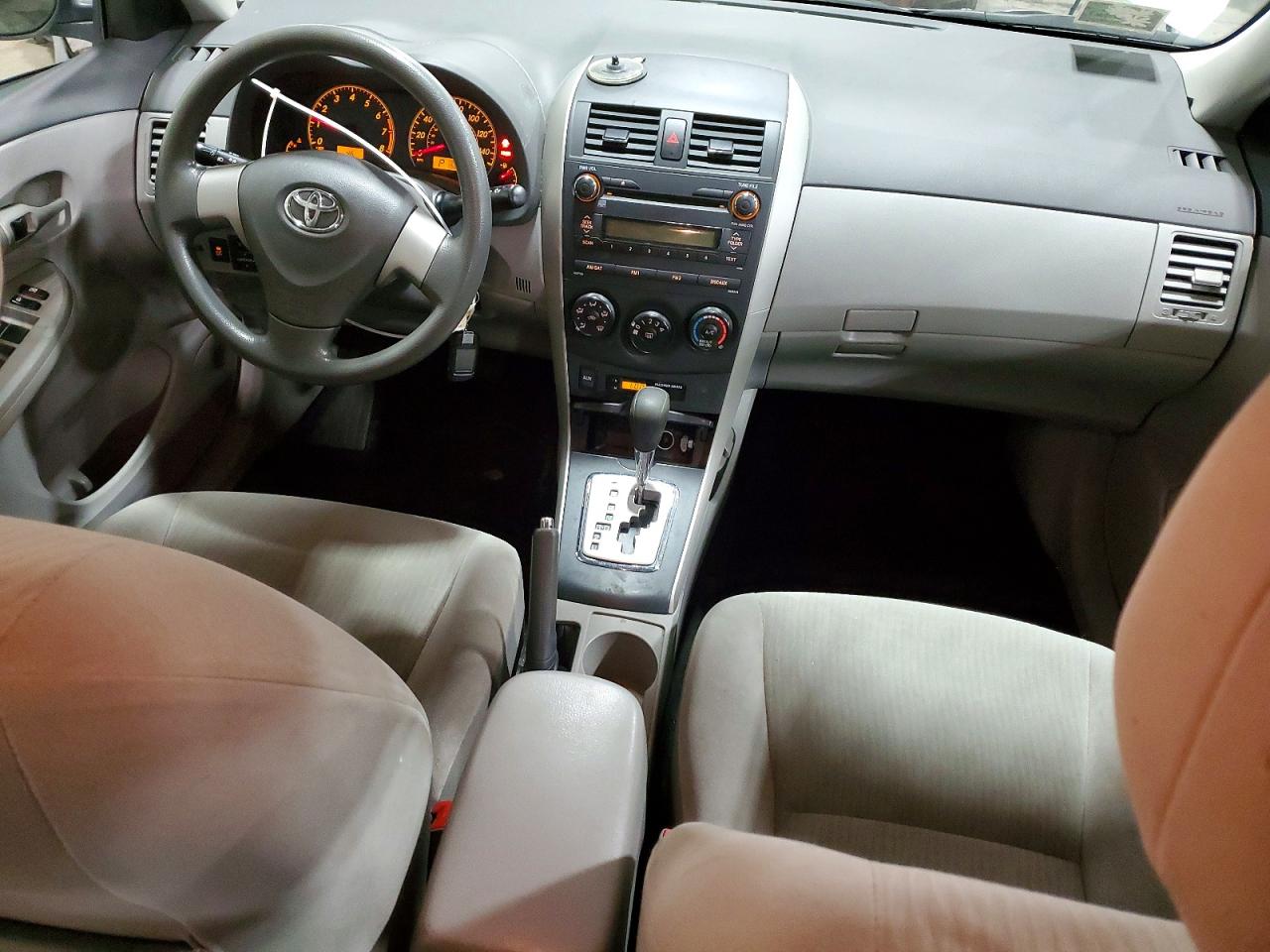 2010 TOYOTA COROLLA BASE photo 8