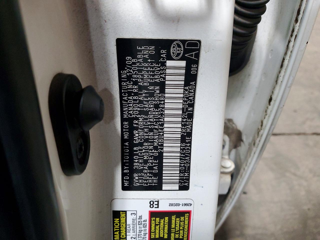 2010 TOYOTA COROLLA BASE photo 12