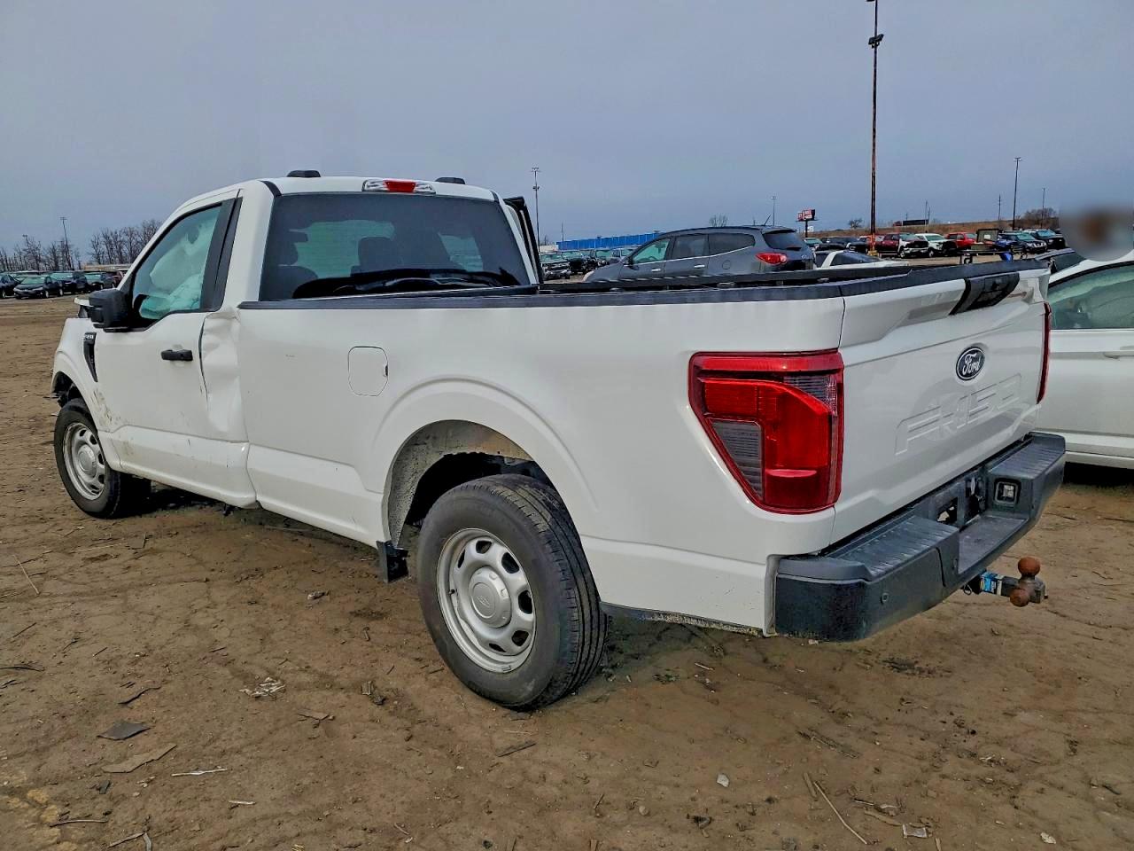 2024 FORD F150 XL photo 2