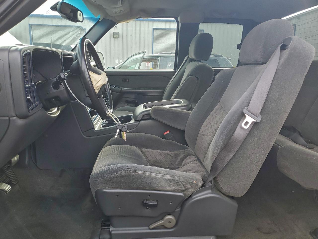 2003 CHEVROLET SILVERADO C1500 photo 7