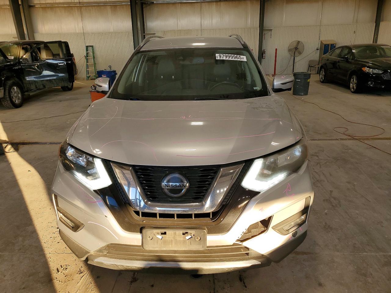 2018 NISSAN ROGUE S photo 5