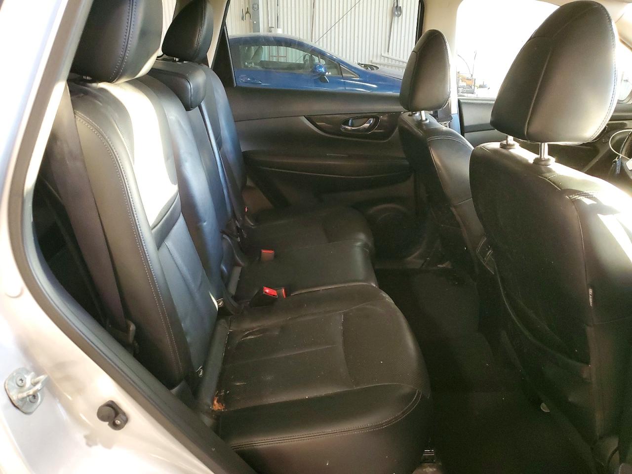 2018 NISSAN ROGUE S photo 11