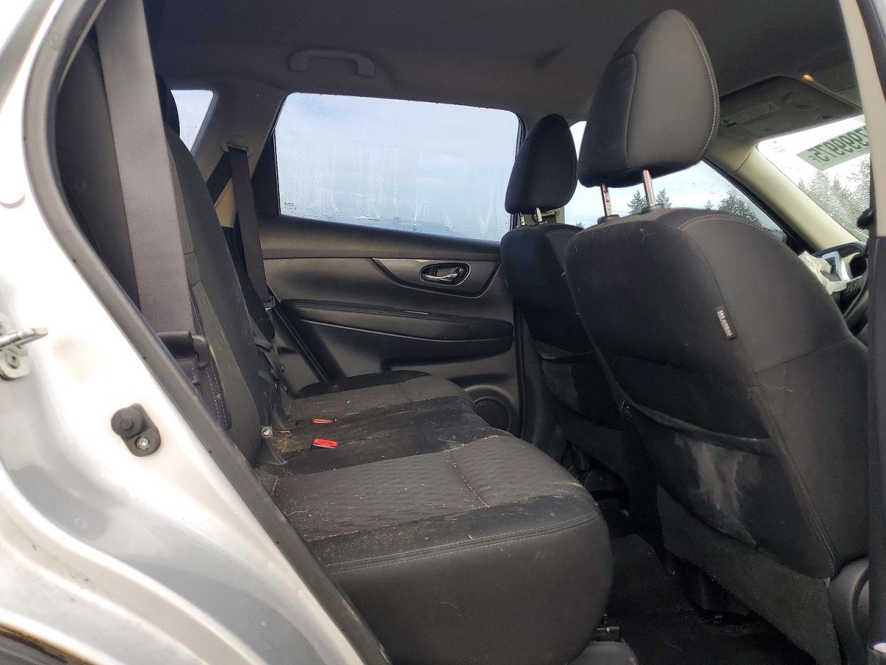 2018 NISSAN ROGUE S photo 11