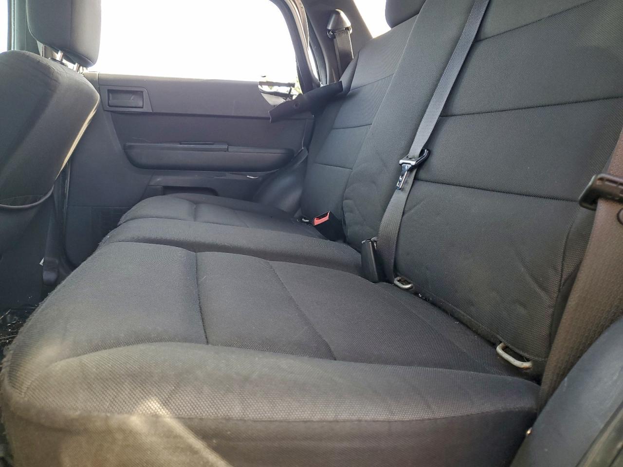 2012 FORD ESCAPE XLT photo 11