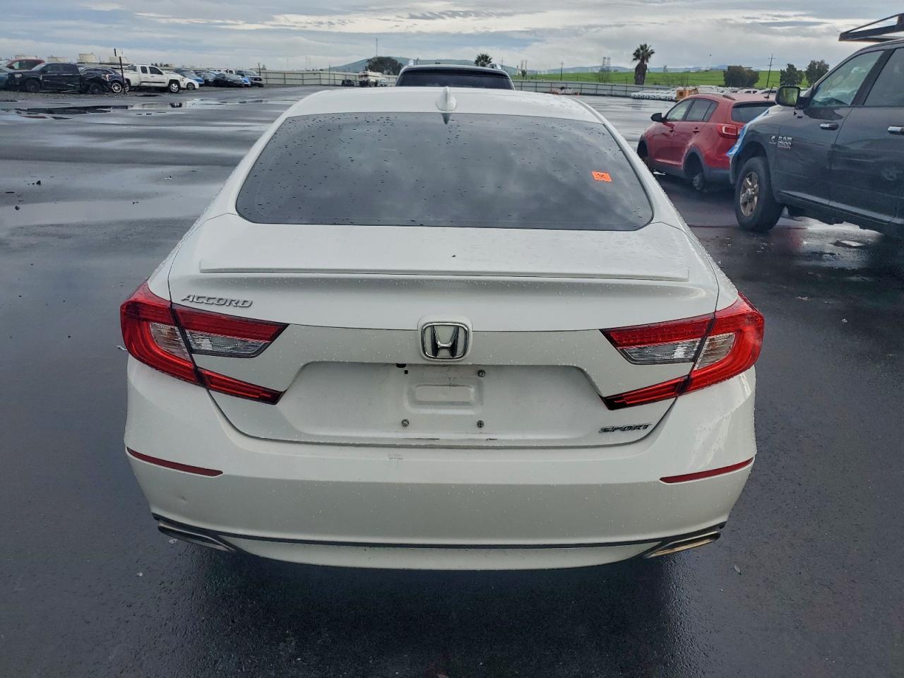 2018 HONDA ACCORD SPORT photo 11