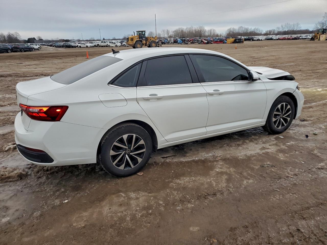 2024 VOLKSWAGEN JETTA S photo 3