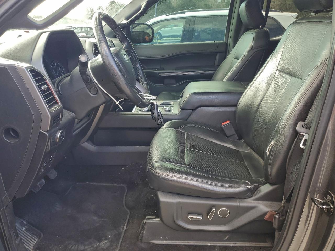 2018 FORD EXPEDITION XLT photo 7