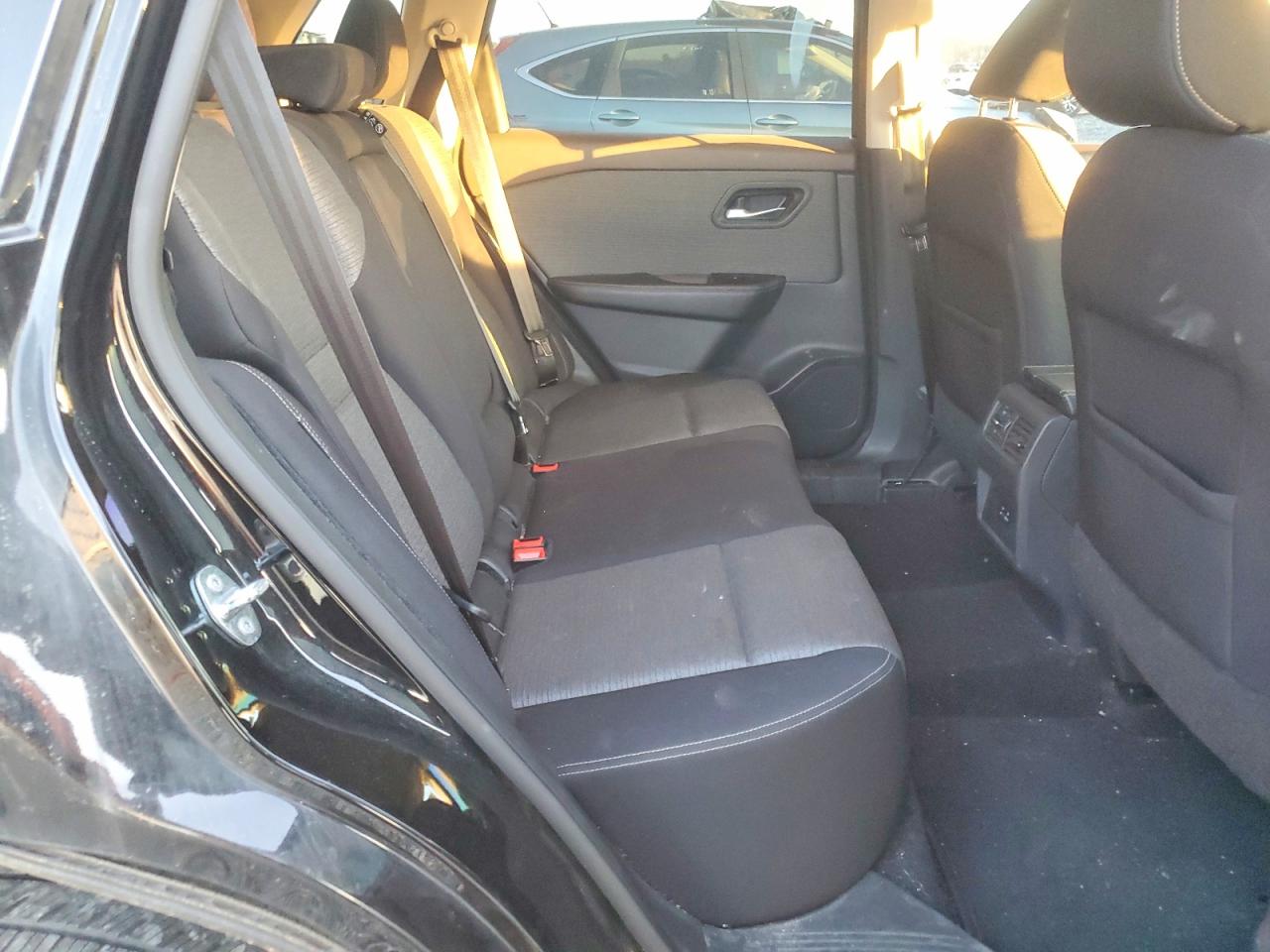 2021 NISSAN ROGUE SV photo 11