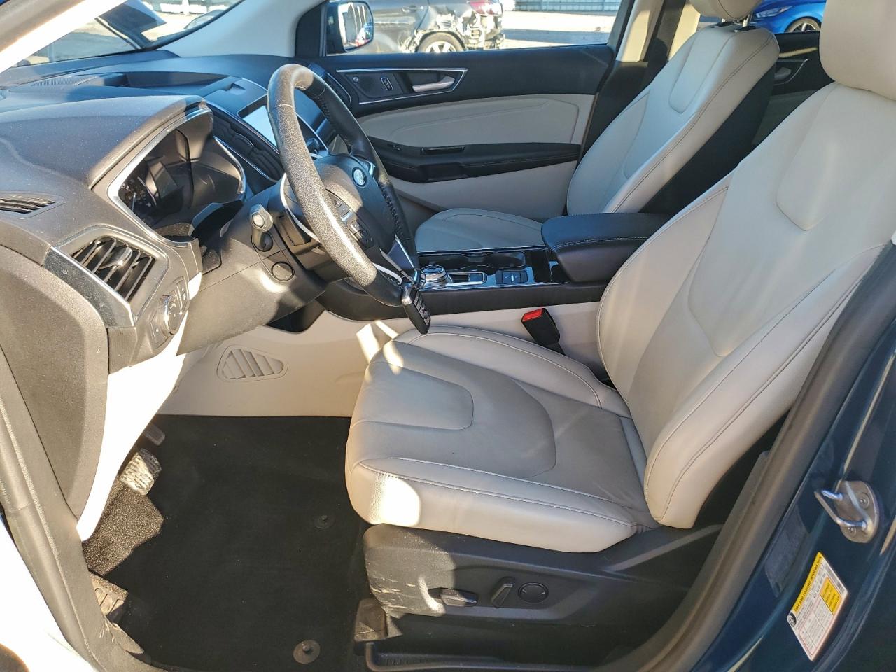 2020 FORD EDGE TITANIUM photo 7