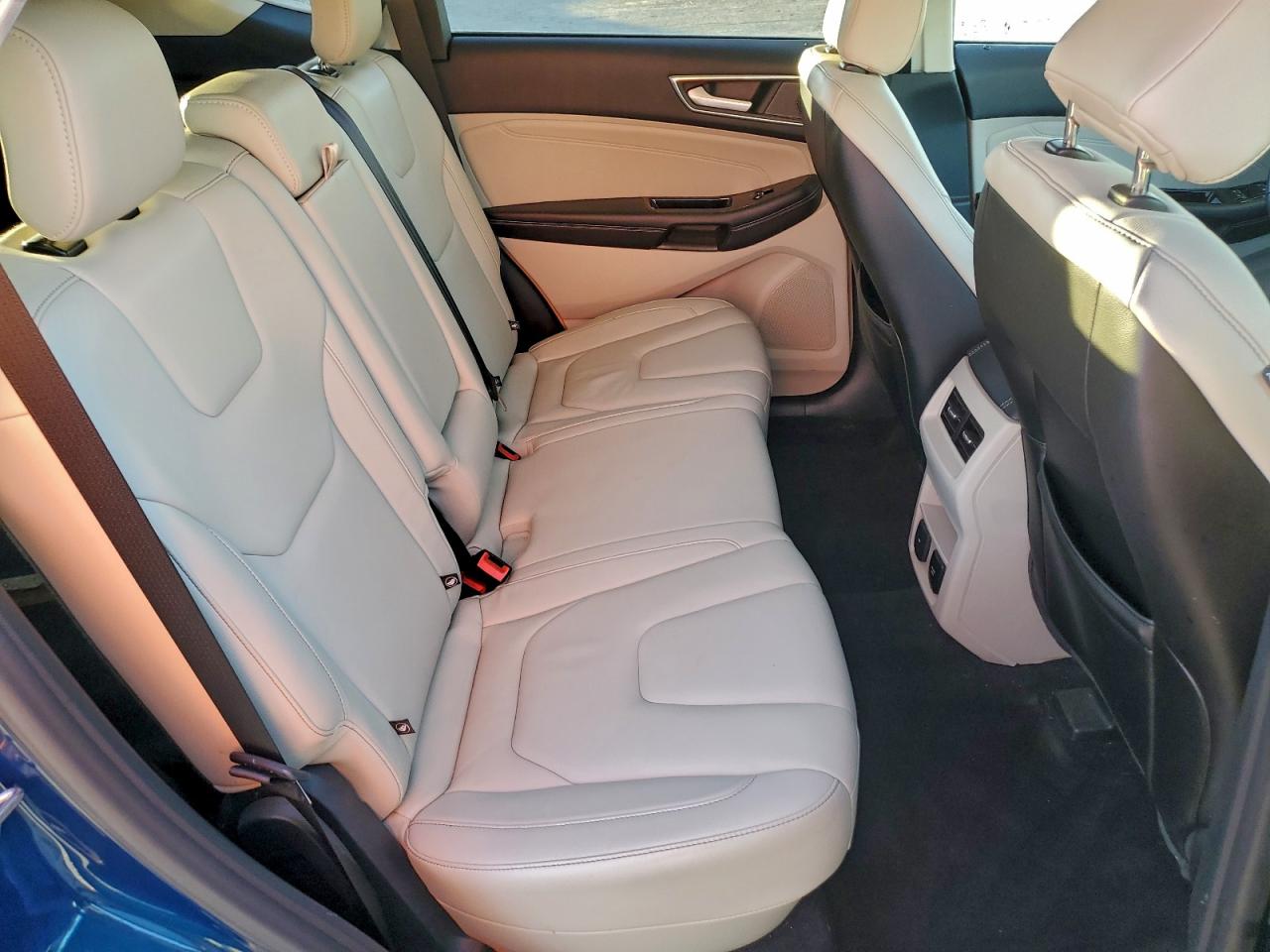 2020 FORD EDGE TITANIUM photo 11