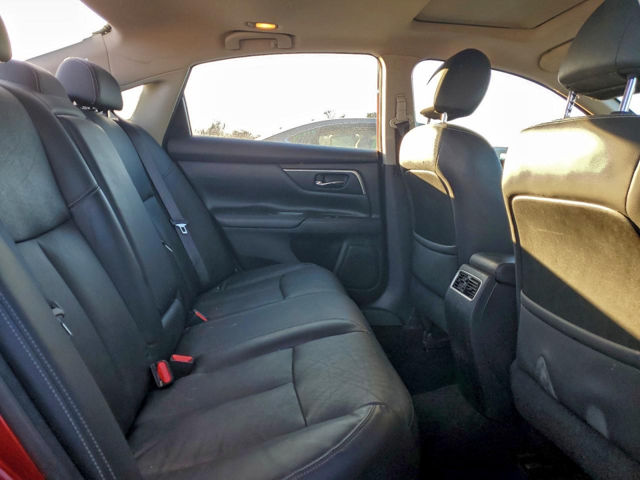 2016 NISSAN ALTIMA 2.5 photo 10
