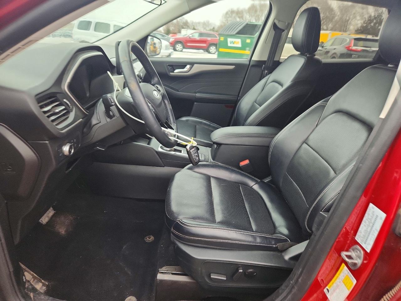 2022 FORD ESCAPE SEL photo 13