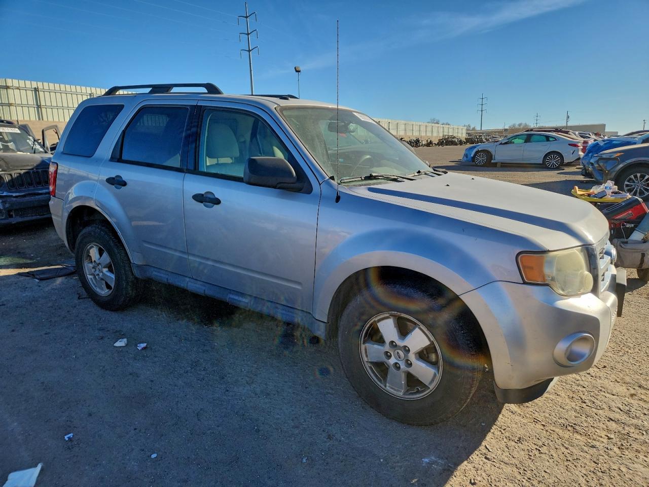 2011 FORD ESCAPE XLT photo 7